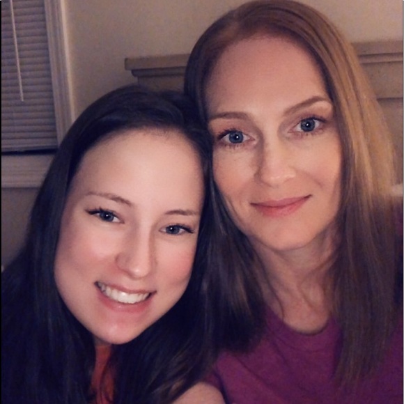 Meet Your Posher - Picture 1 of 1